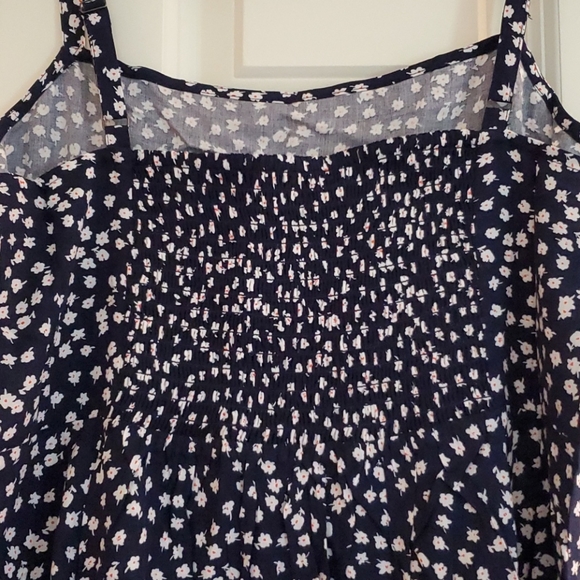 GAP Cami Fit &Flare Dress - Picture 4 of 8